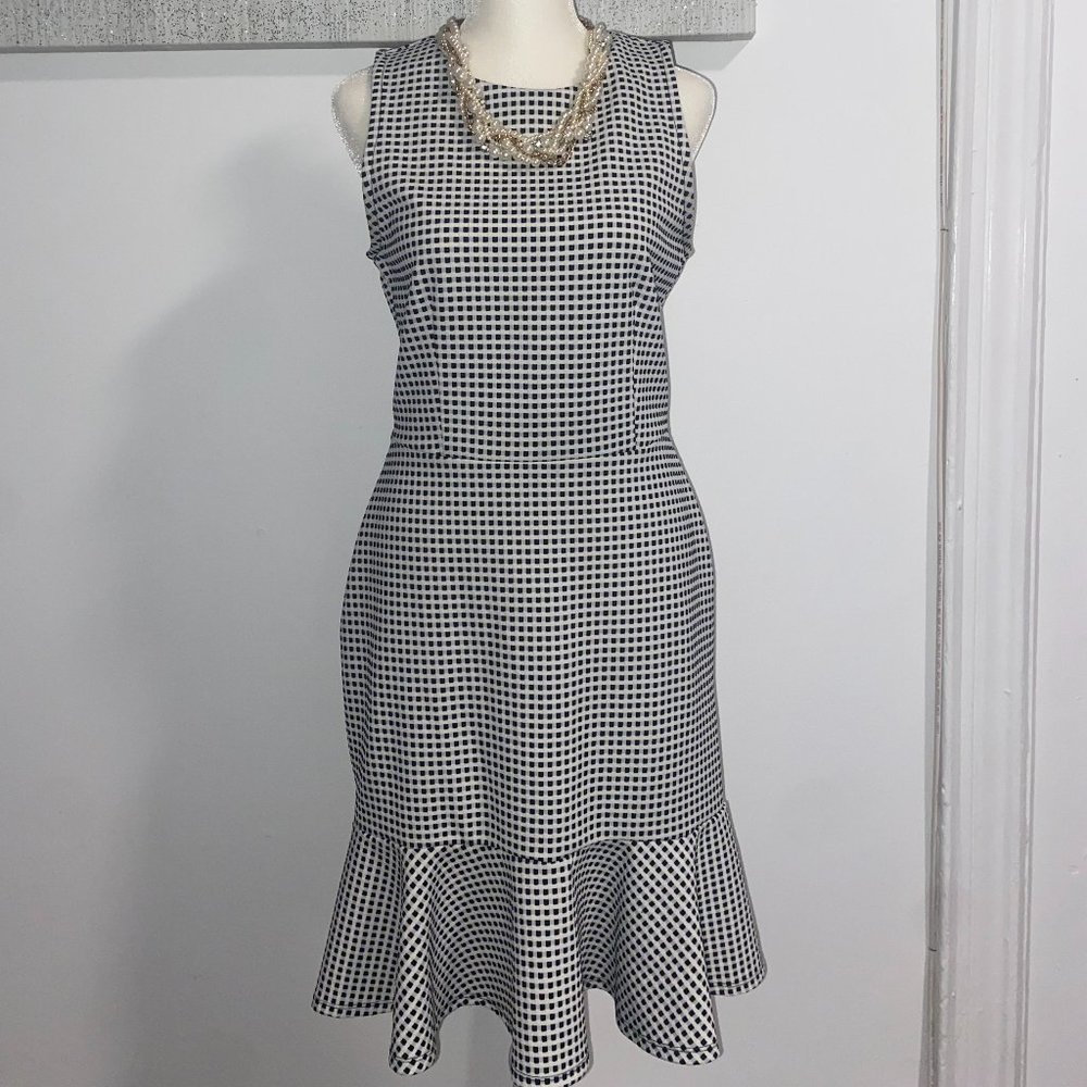 Banana Republic Sleeveless Dress